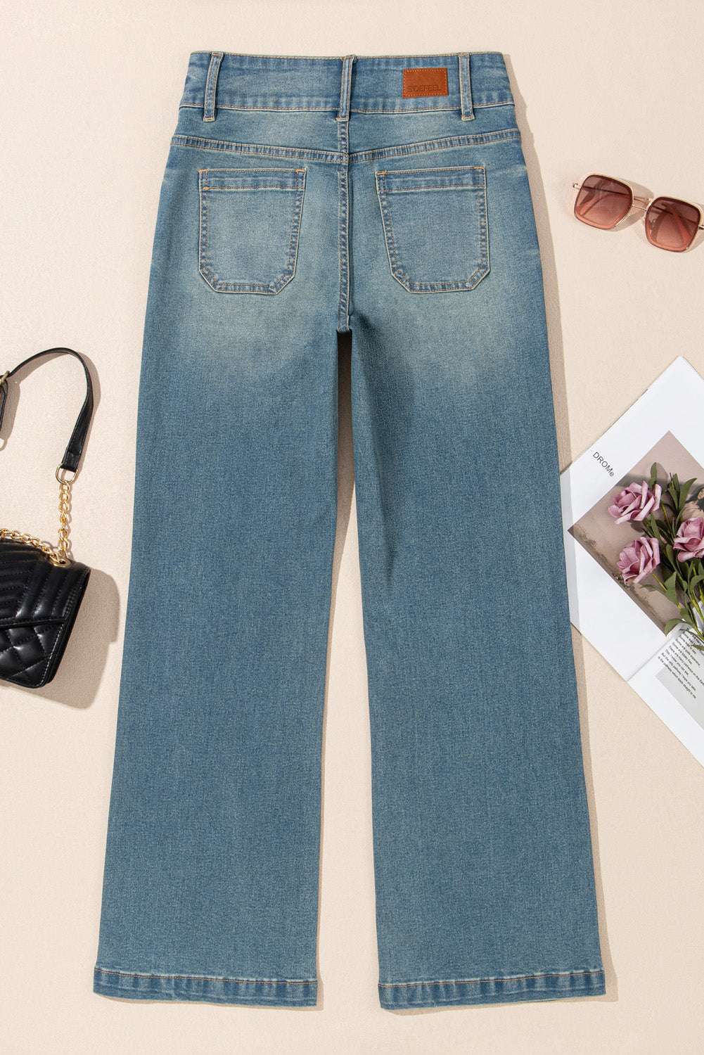 Amyra Double Button Patch Pocket Flare Leg Jeans